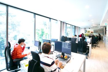 モバイルサイトの受託開発に利用：有限会社コロン 様